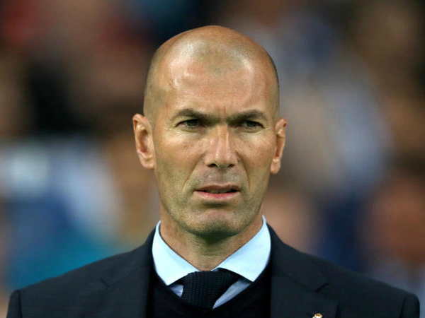 Zidane quay lại làm HLV Real vì tình yêu đối với đội bóng