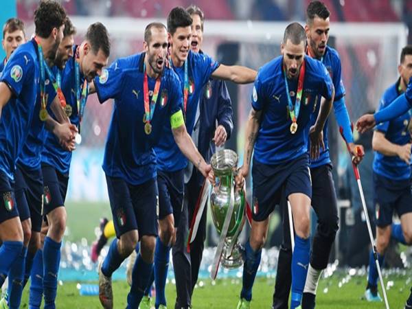 Trận chung kết Euro là gì? Và những trận đấu đáng nhớ